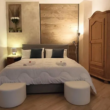 Apartament Freddie House *